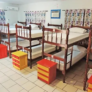 Albergue Cabanas Hostel & Suites