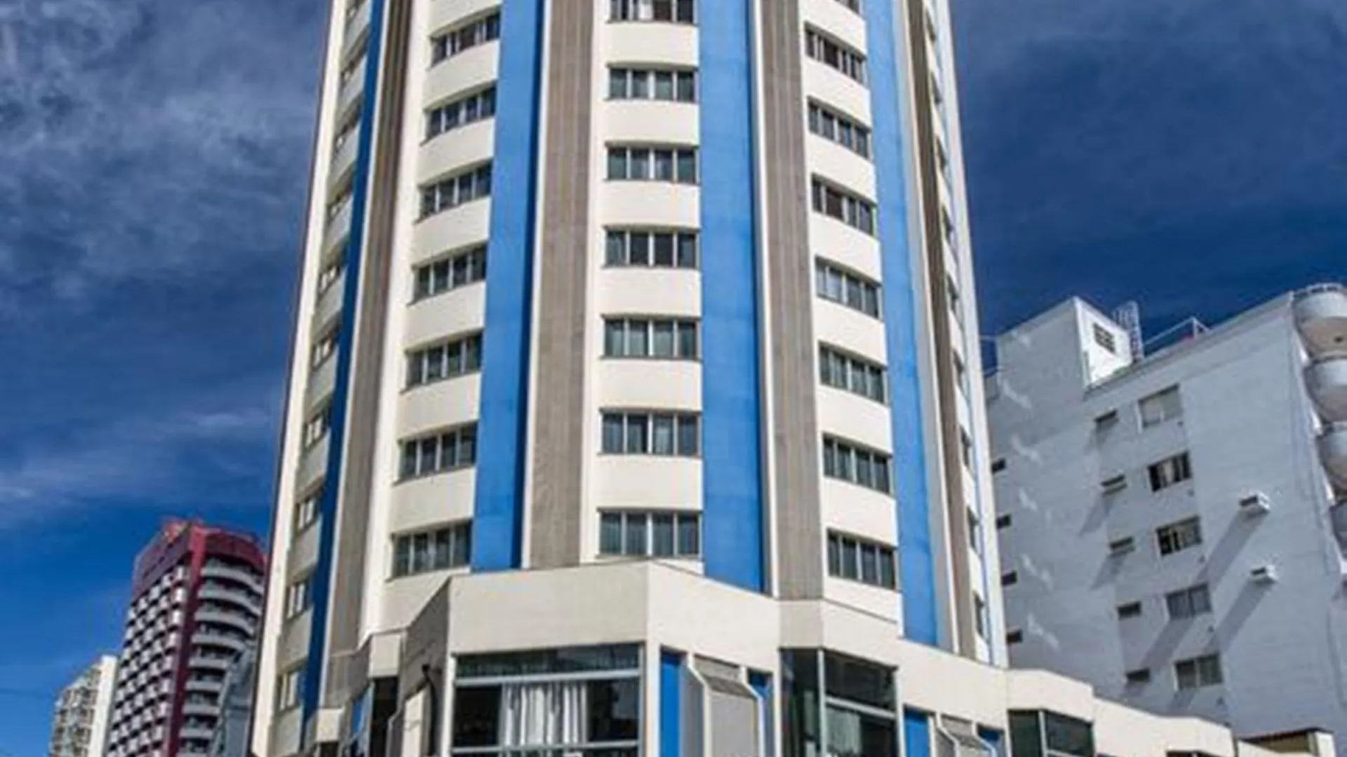 فندق إلها دا ماديرا Balneário Camboriú