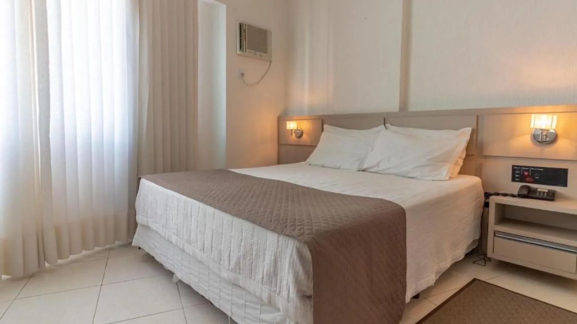 فندق إلها دا ماديرا Balneário Camboriú